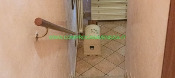 3 bedrooms House in Venice, Italy No. 124978 39