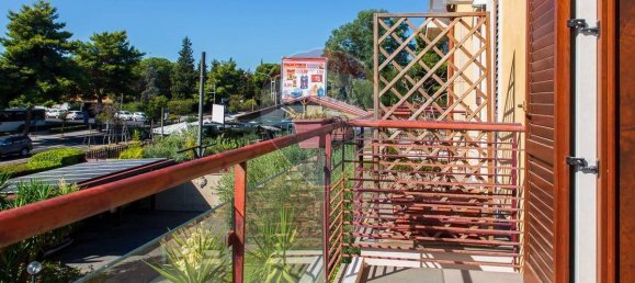 3 bedrooms Villa in Catania, Italy No. 328939 37