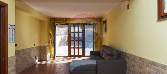 3 bedrooms Villa in Catania, Italy No. 328939 20