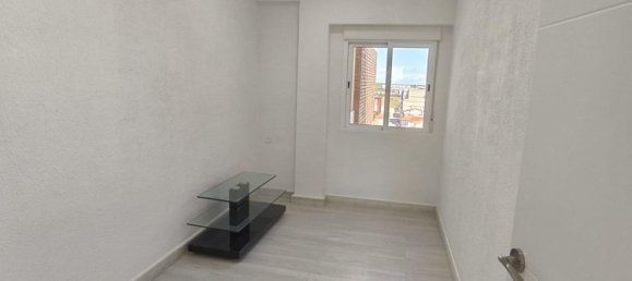 3 Schlafzimmer Wohnung in Alginet, Spain, Nr. 150982 10