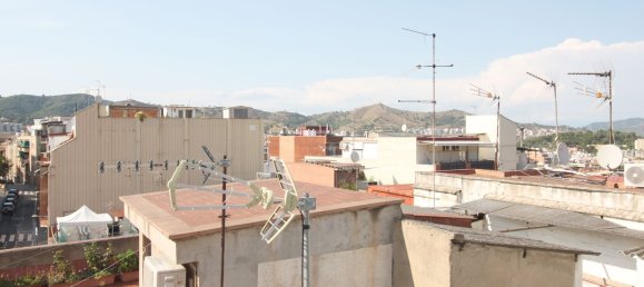 3 Schlafzimmer Penthouse in Horta-Guinardo, Spain, Nr. 173047 7