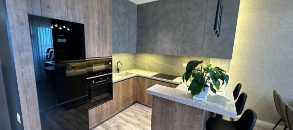 Квартира с 2 спальнями в Баку, Азербайджан № 2190 9