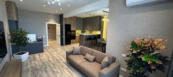 Квартира с 2 спальнями в Баку, Азербайджан № 2190 11