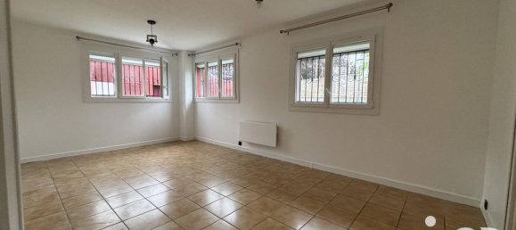 Studio in Torcy, France, Nr. 316468 2