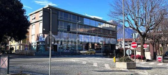 Oficina de 4 habitaciónes en Montalto Dora, Italy No. 87080 27