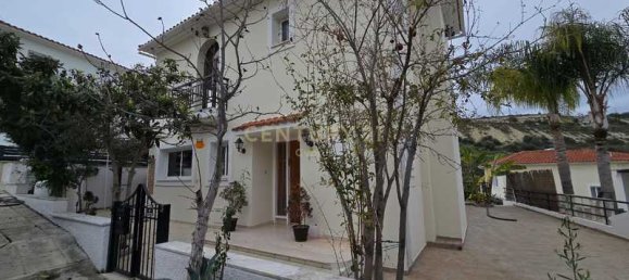 4 bedrooms Commercial property in Agios Tychonas, Cyprus No. 20793 15