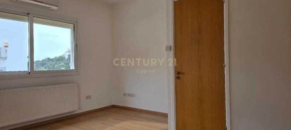 4 bedrooms Commercial property in Agios Tychonas, Cyprus No. 20793 8