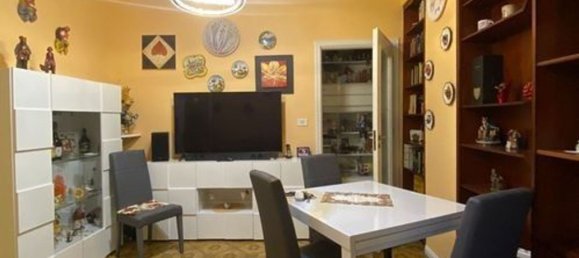 4 bedrooms Apartment in Messina, Italy No. 350466 8