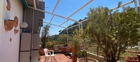 4 bedrooms Apartment in Messina, Italy No. 350466 5