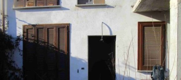 Estudio en Olevano di Lomellina, Italy No. 144405 6