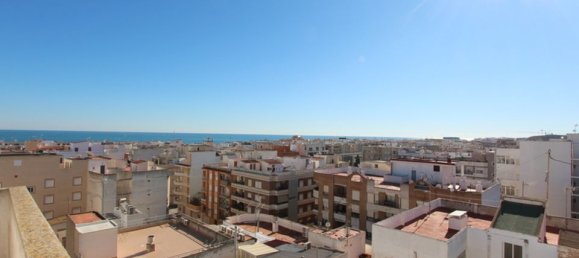 4 bedrooms Apartment in Guardamar del Segura, Spain No. 181457 2