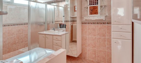 Apartamento de 2 dormitorios en Chartres, France No. 302700 9