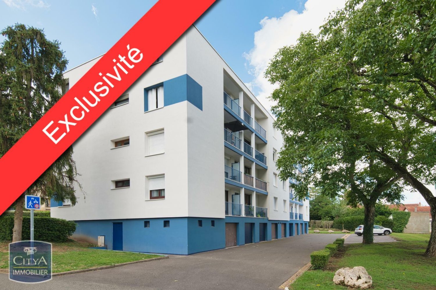 Apartamento de 2 dormitorios en Chartres, France No. 302700