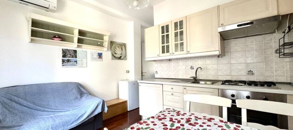 Apartamento de 2 dormitorios en Numana, Italy No. 346720 4