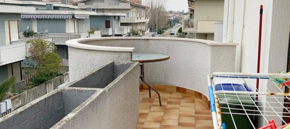 3 bedrooms Apartment in Silvi, Italy No. 313976 10