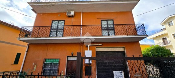 Дом с 4 комнатами в Фьяно Романо, Италия № 231767 60