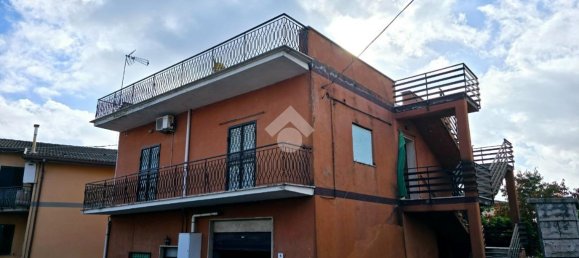 Дом с 4 комнатами в Фьяно Романо, Италия № 231767 63