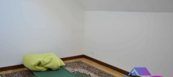 6 Schlafzimmer Haus in Le Chatelet, France, Nr. 272359 13