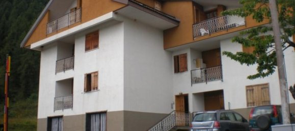 Studio in Mendatica, Italy No. 230012 3