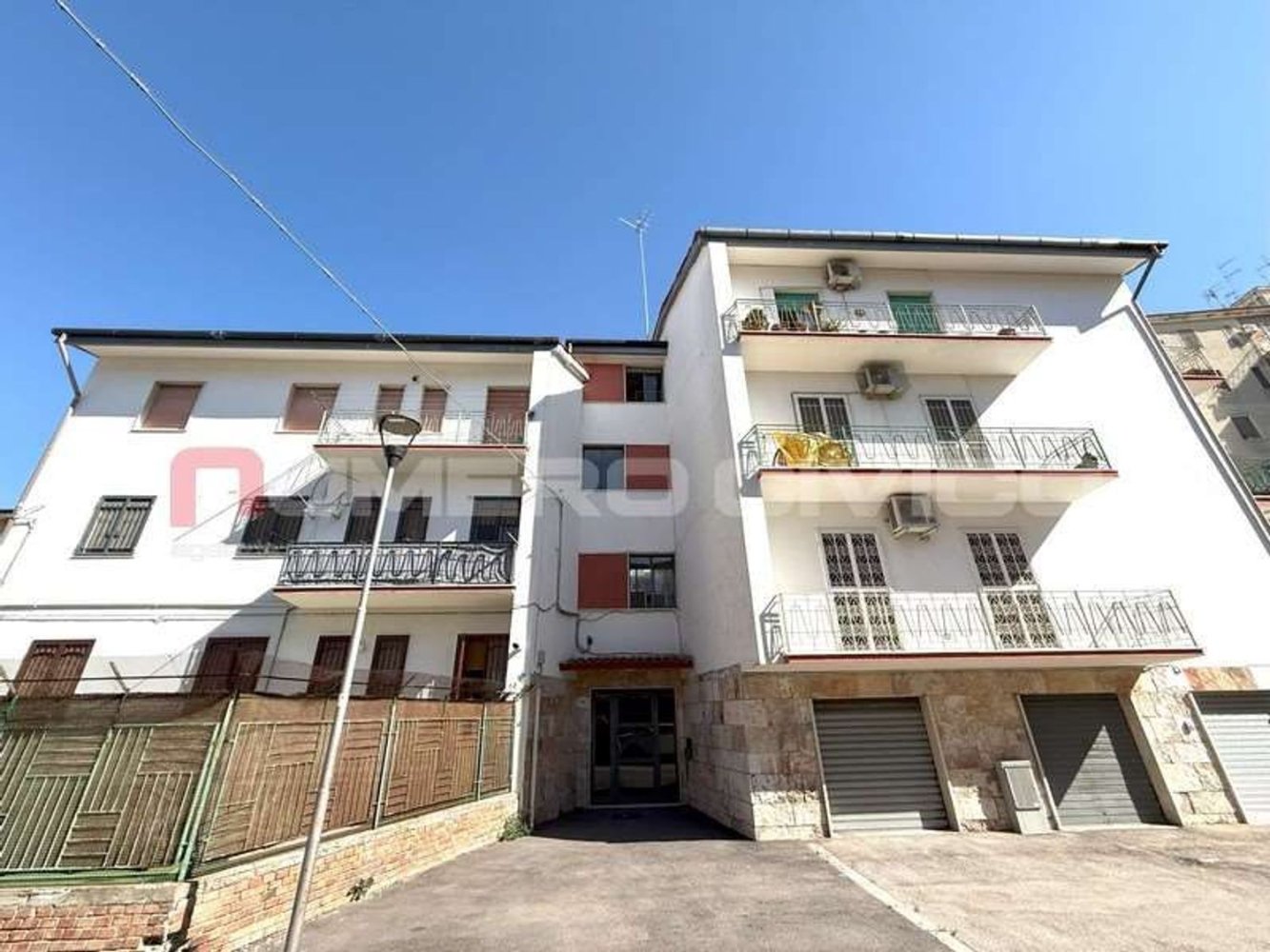 4 chambres Appartement à Foggia, Italy No. 369778