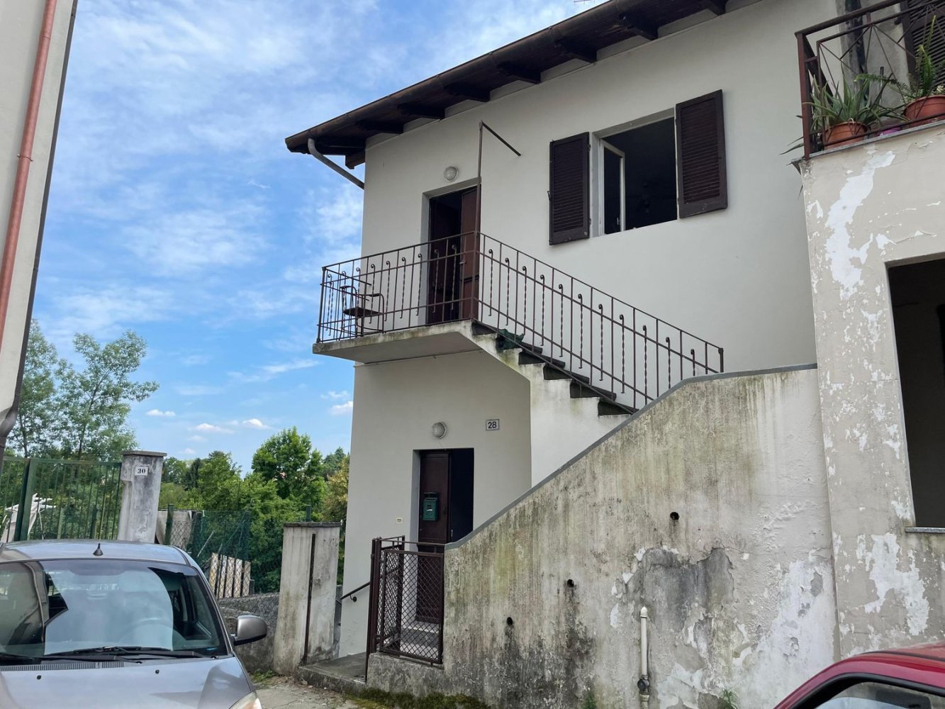 3 rooms Castles in Arona, Italy No. 274038