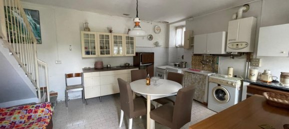 3 rooms Castles in Arona, Italy No. 274038 5