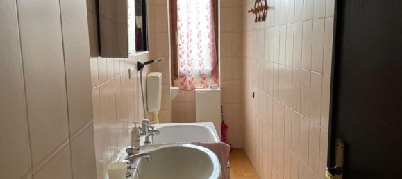 3 rooms Castles in Arona, Italy No. 274038 18