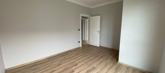 Villa 4+1 in Besikduzu, Turkey No. 20582 6