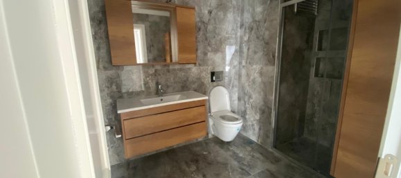 Villa 4+1 in Besikduzu, Turkey No. 20582 10