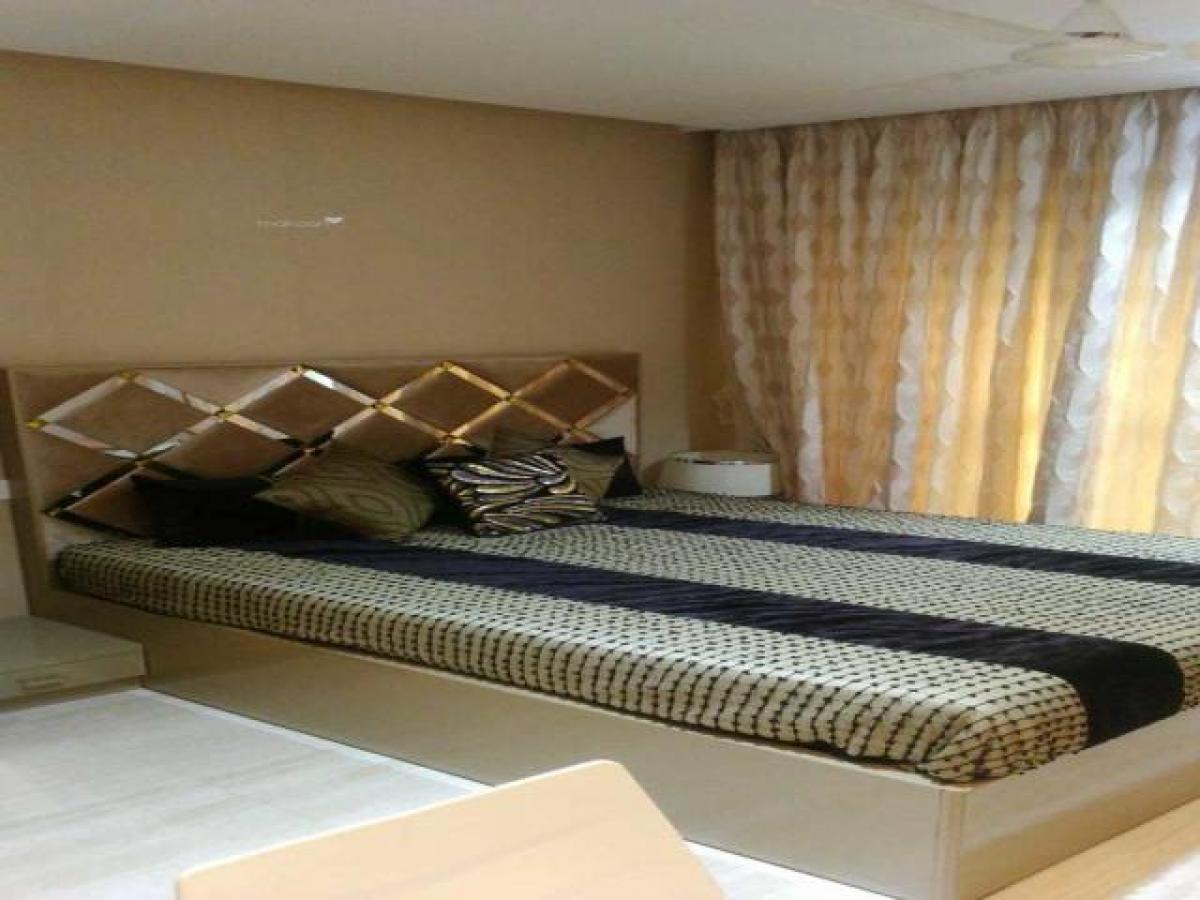 2 bedrooms House in Mumbai, India No. 56805