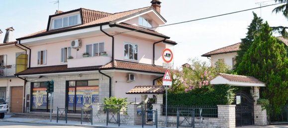 2-Zimmer Gewerbliche Immobilie in Gorizia, Italy, Nr. 149716 13