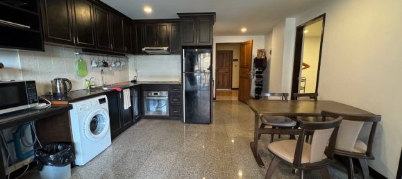 Apartamento de 384 dormitorios en Pattaya, Thailand No. 33621 2