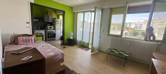 Studio in Clermont-Ferrand, France No. 191657 4