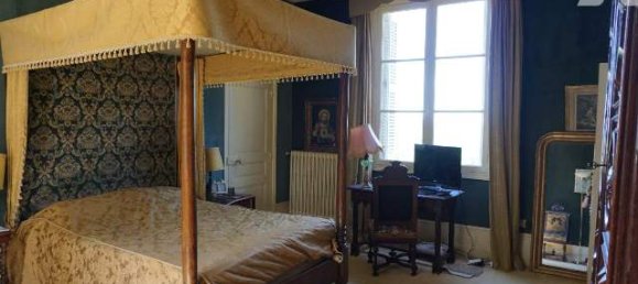 8 bedrooms House in Larcay, France No. 295149 2