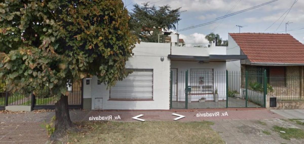 2 bedrooms House in Lomas de Zamora, Argentina No. 11358