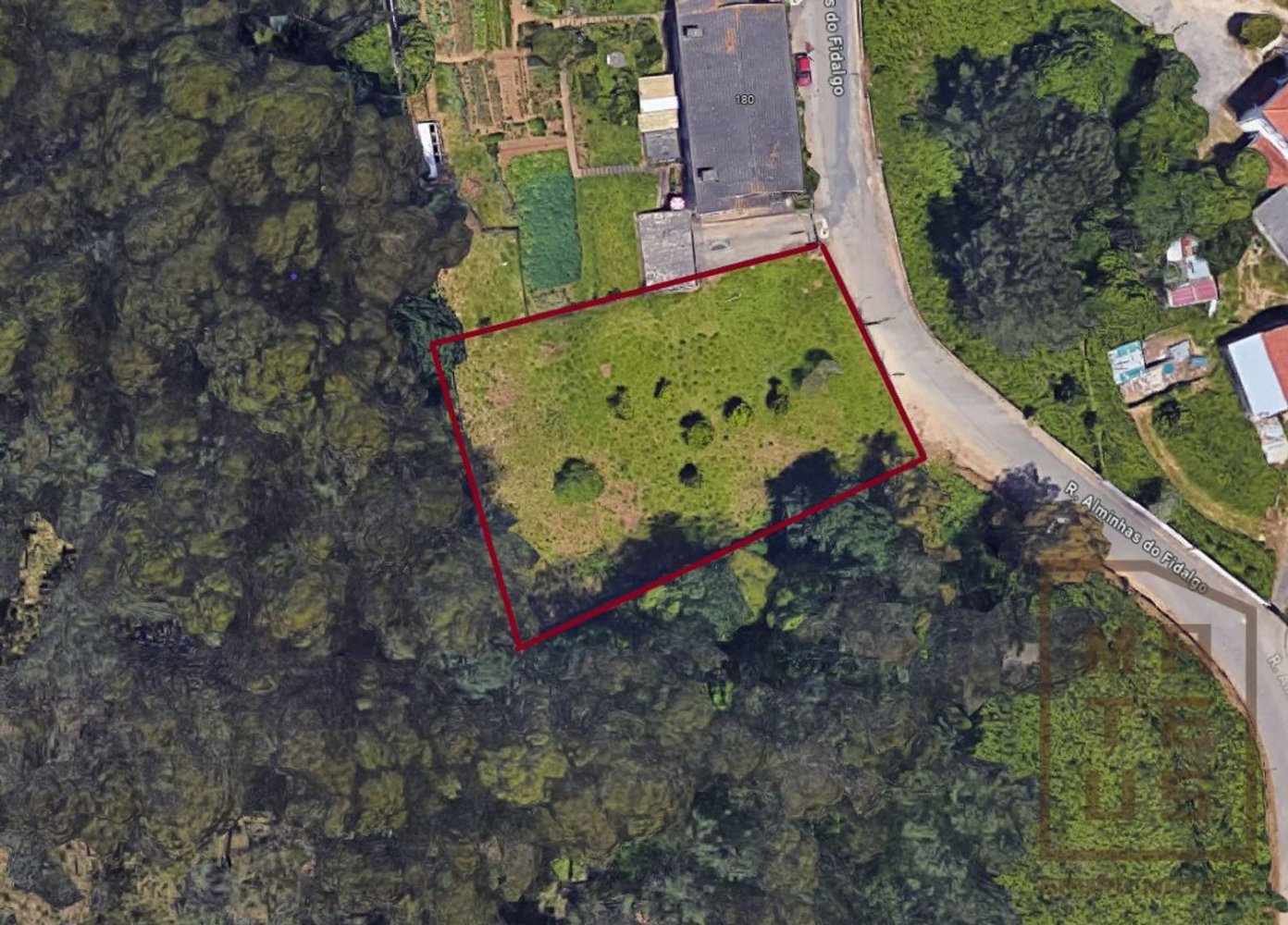 Земельный участок в Санта Мария да Фейра, Португалия № 217521