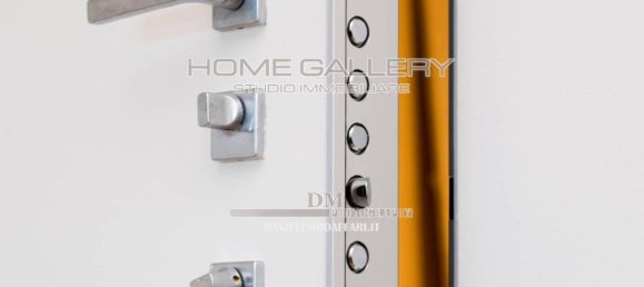 Studio in Genoa, Italy No. 170218 17