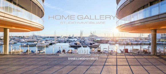 Studio in Genoa, Italy No. 170218 24