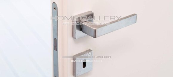 Studio in Genoa, Italy No. 170218 21