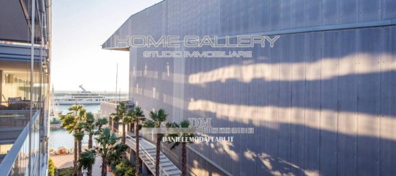 Studio in Genoa, Italy No. 170218 16