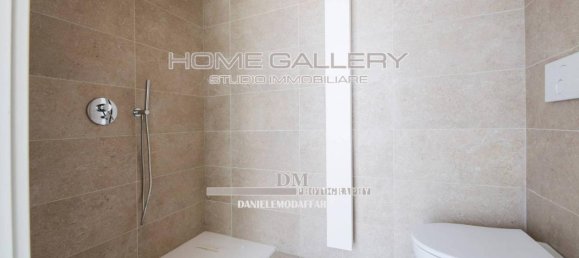 Studio in Genoa, Italy No. 170218 13