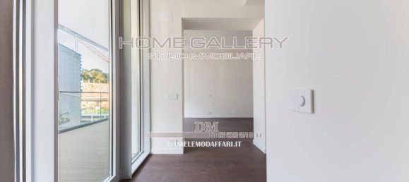 Studio in Genoa, Italy No. 170218 10