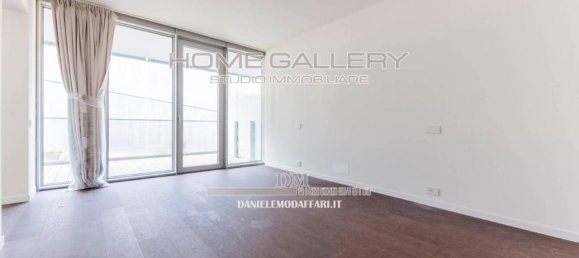 Studio in Genoa, Italy No. 170218 3