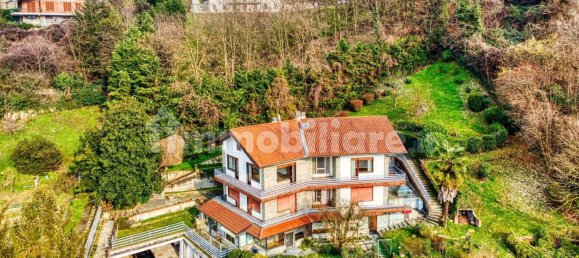 Вилла с 9 спальнями в Турин, Италия № 138618 4