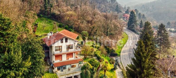 Вилла с 9 спальнями в Турин, Италия № 138618 3