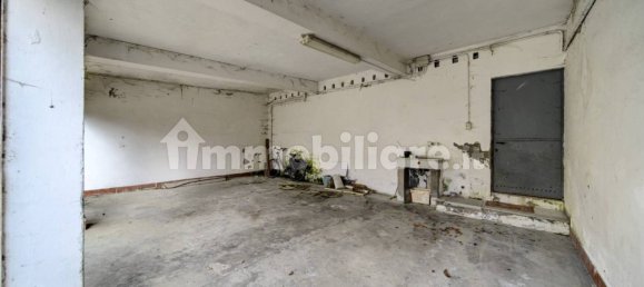 Вилла с 9 спальнями в Турин, Италия № 138618 25