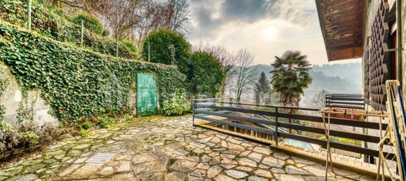 Вилла с 9 спальнями в Турин, Италия № 138618 18