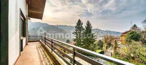 Вилла с 9 спальнями в Турин, Италия № 138618 37