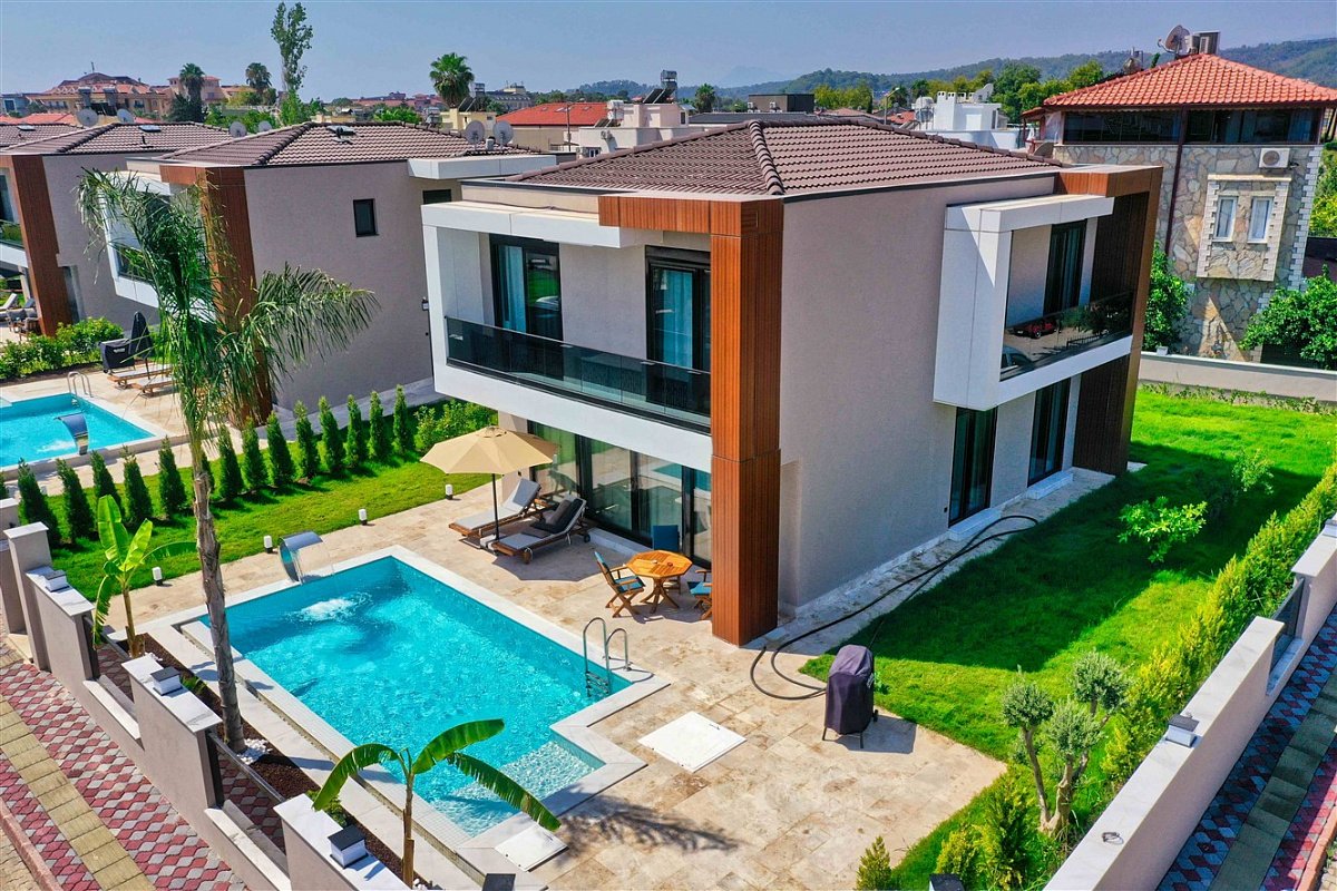 Villa 4+1 in Kemer, Turkey No. 21595