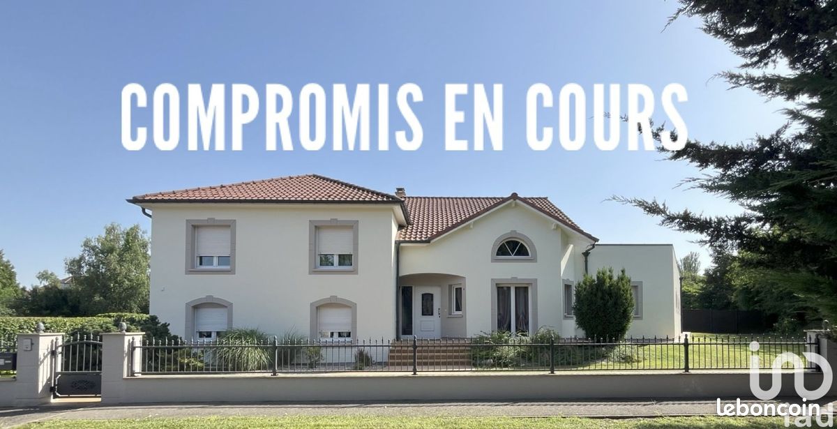 4 bedrooms House in Hagondange, France No. 275640